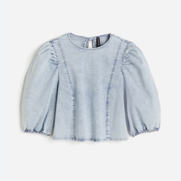 H&M Tops - H&M PUFF-SLEEVED DENIM TOP